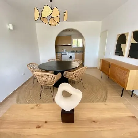 Serenity Bright Flat T3, 2 Terraces Seaview 600m * Luz